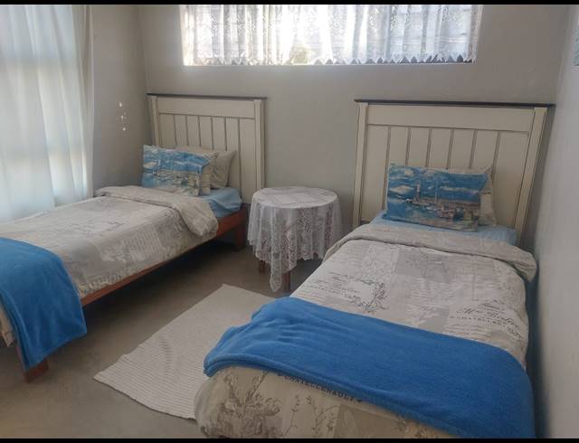 2 BEDROOM APARTMENT FOR SALE IN UVONGO